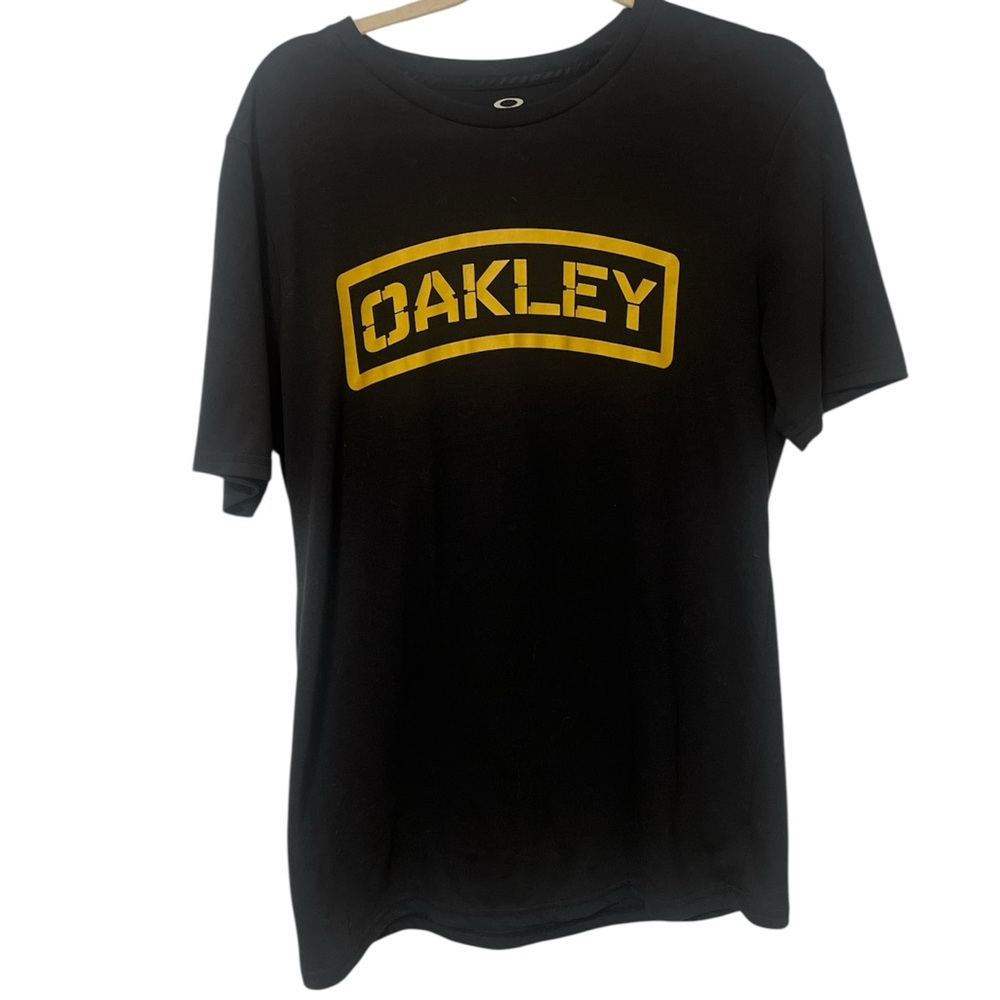 Men’s Black Oakley T-Shirt
